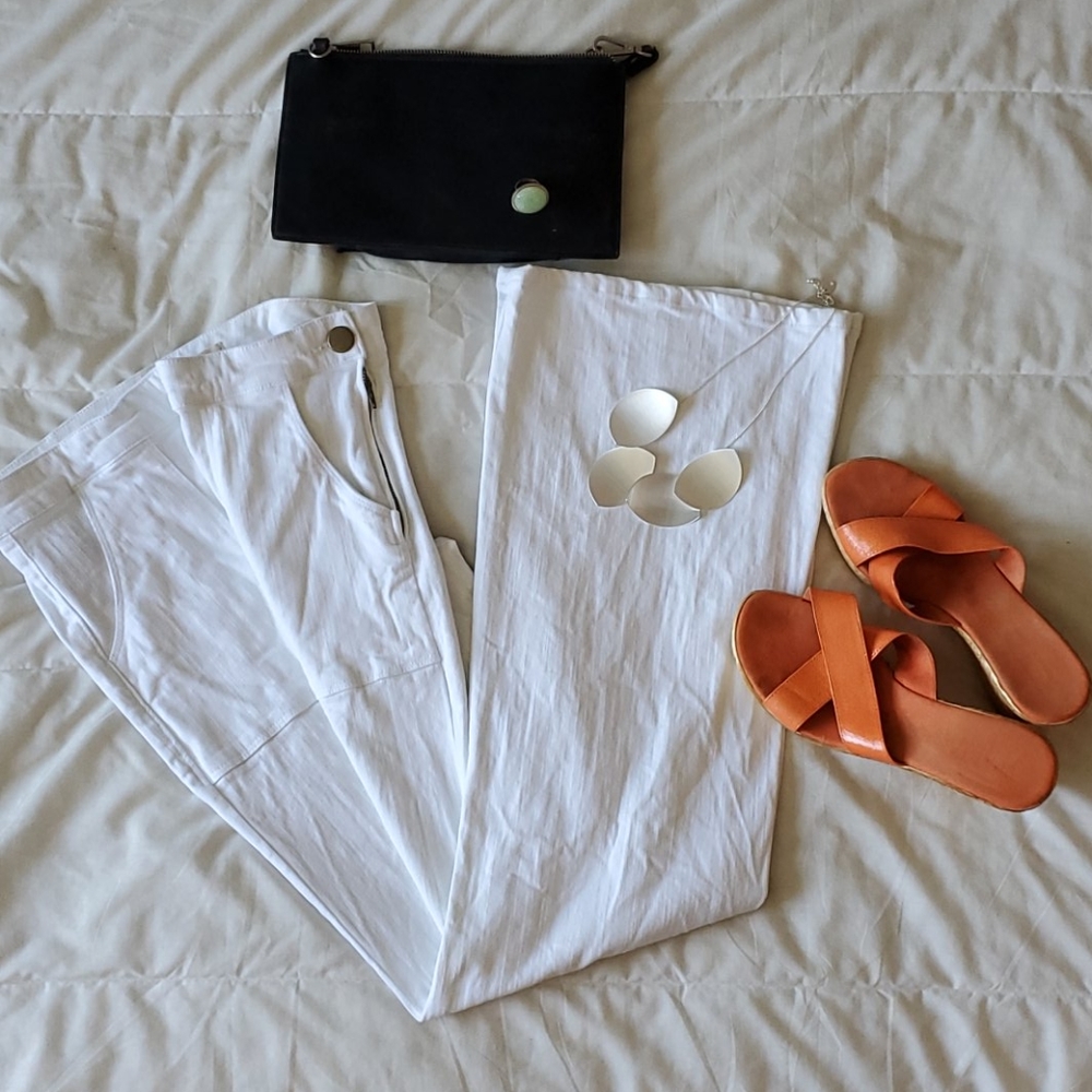 White Jeans